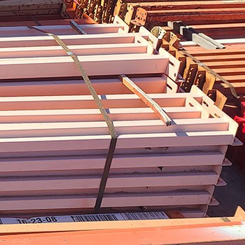 101 3/4” x 3” Used Teardrop Pallet Rack Beam- New Style 101 3/4” x 3” Used Teardrop Pallet Rack Beam- New Style