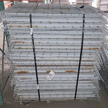 48" x 50" Used Wire Deck - Standard Full Step
