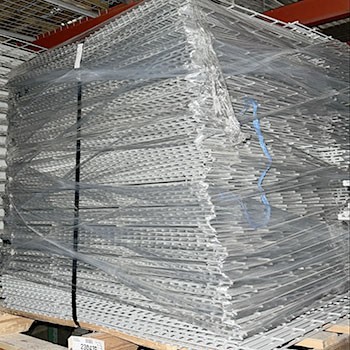24" x 36" Used Wire Deck Panel