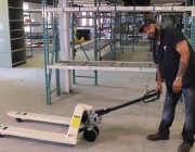 How to Assemble a Pallet Jack (Video)