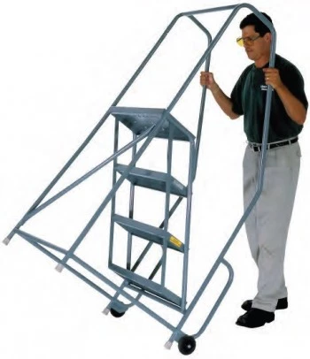 7 Step Grip Strut Tilt & Roll Ladder- 27